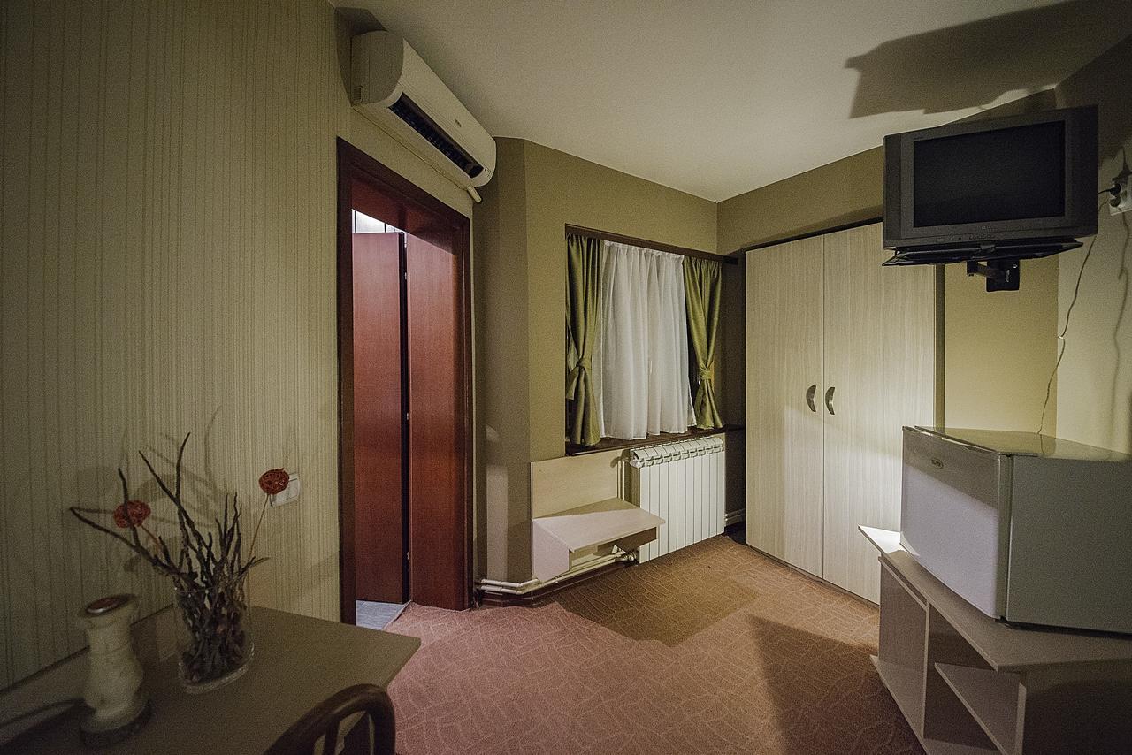 Hotel Bell Leskovac  Exterior photo
